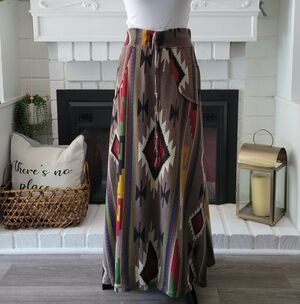 Multicolor Geometric Western Pattern Maxi Skirt Size Medium